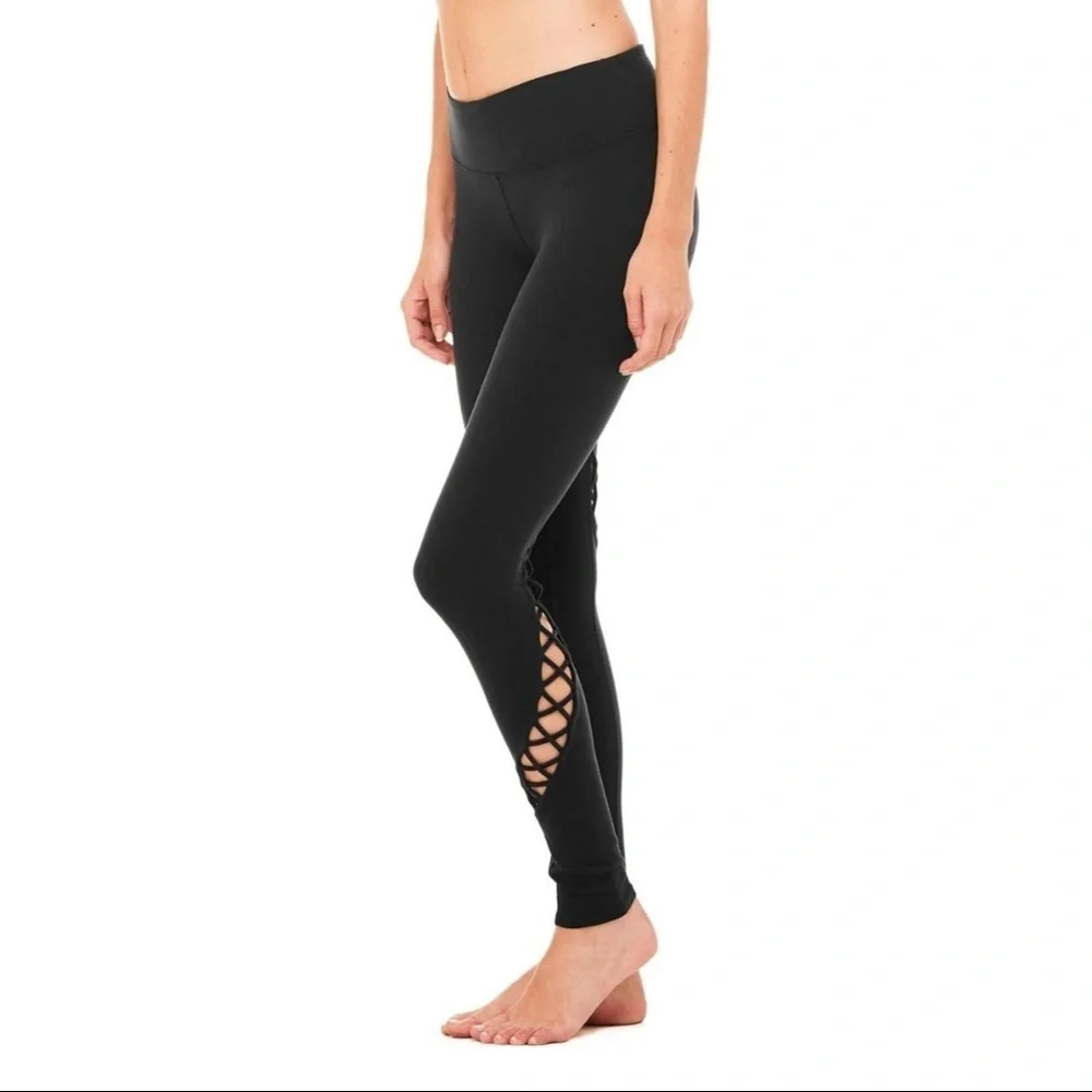 Alo YOGA Entwine Black Braided Open Laced Mid Rise Athletic Leggings EUC Size XS